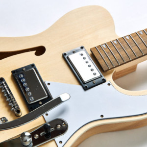 コンポーネント テレキャスターシンライン ビグスビー付 重量3.50kg