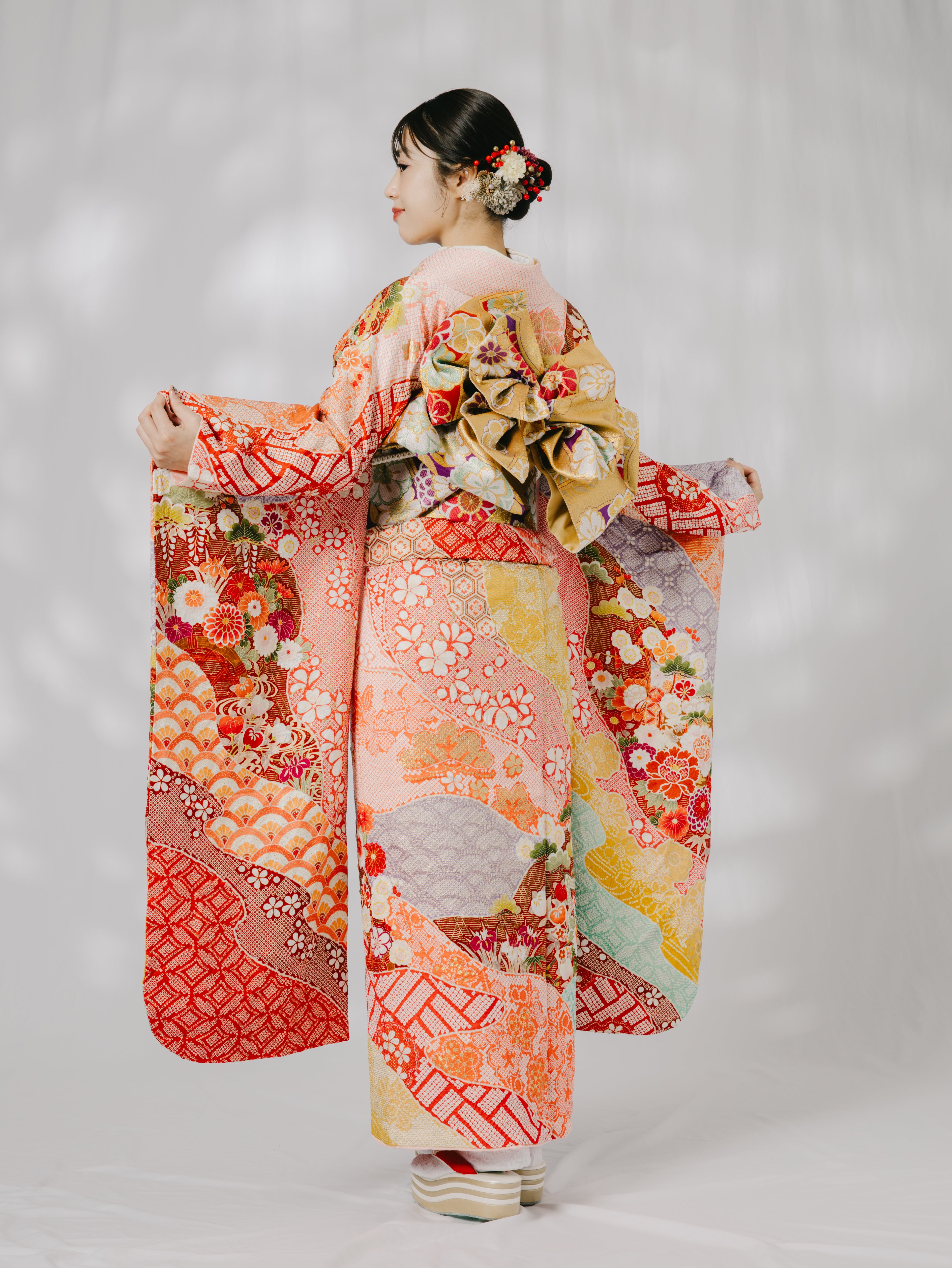 お客様専用商品 ピンク絞り 正絹振袖【486】 – SAKURA TOKYO