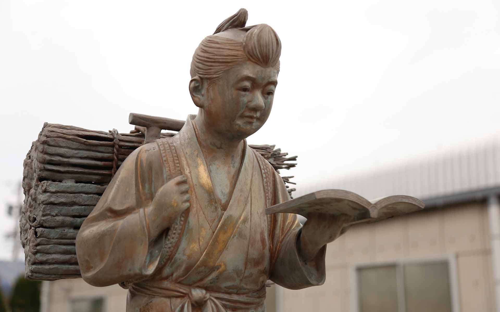 二宮金次郎銅像62センチ