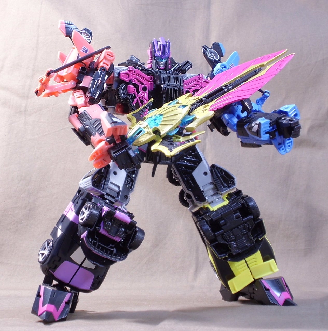 UW-EX メガトロニア（1） | といず・くろすおーばー！