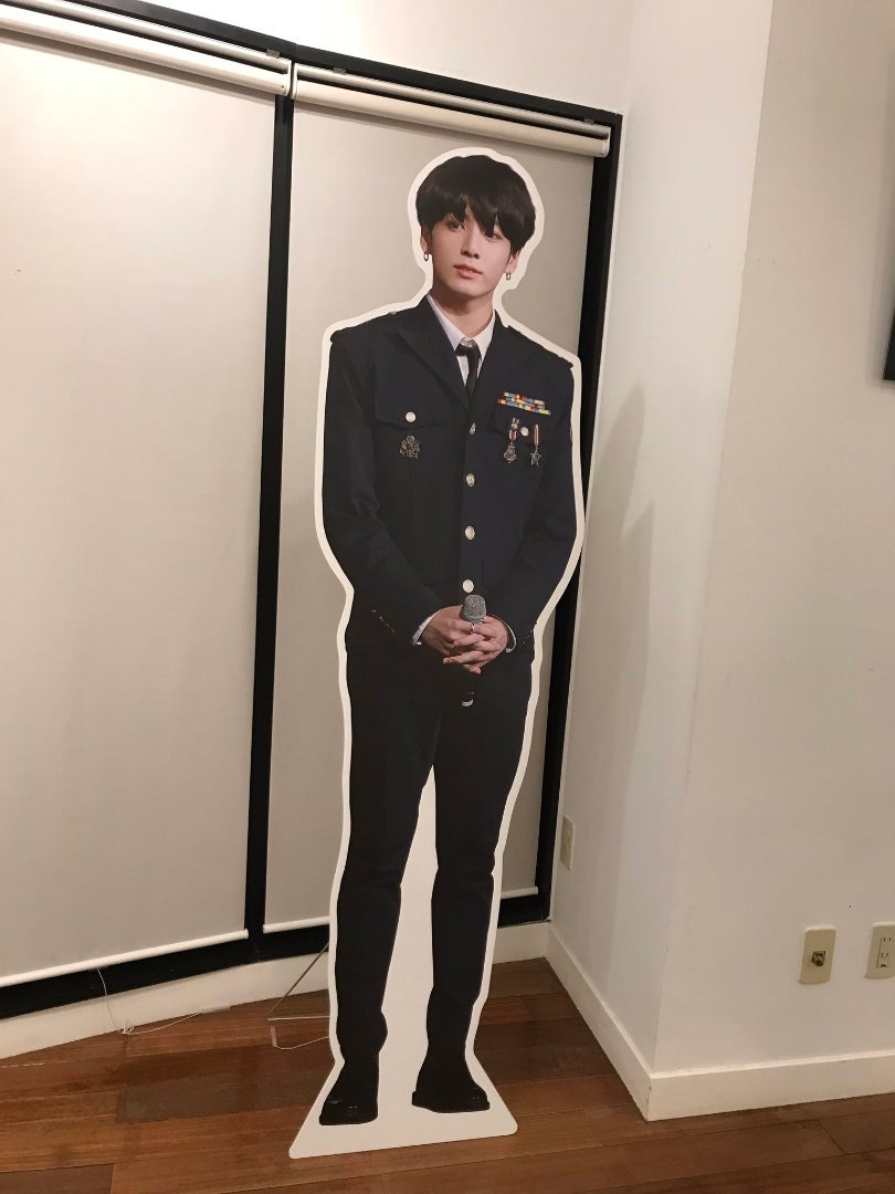 BTS テヒョン V テテ 等身大パネル この Pinterest ボードで 36 件の