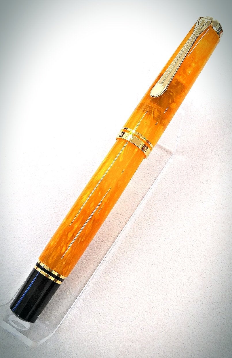 Pelikan m600 ヴァイブランドオレンジ 限定生産文字幅F インク付き