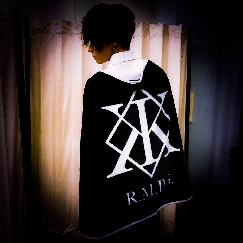 川村壱馬 ブランケット、アクスタ THE RAMPAGE LIVE TOUR 2019 “THROW