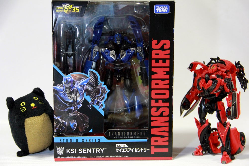 SS-17 KSI(ケイエスアイ)セントリー⇔パガーニ・ウアイラ【アレ？コレ