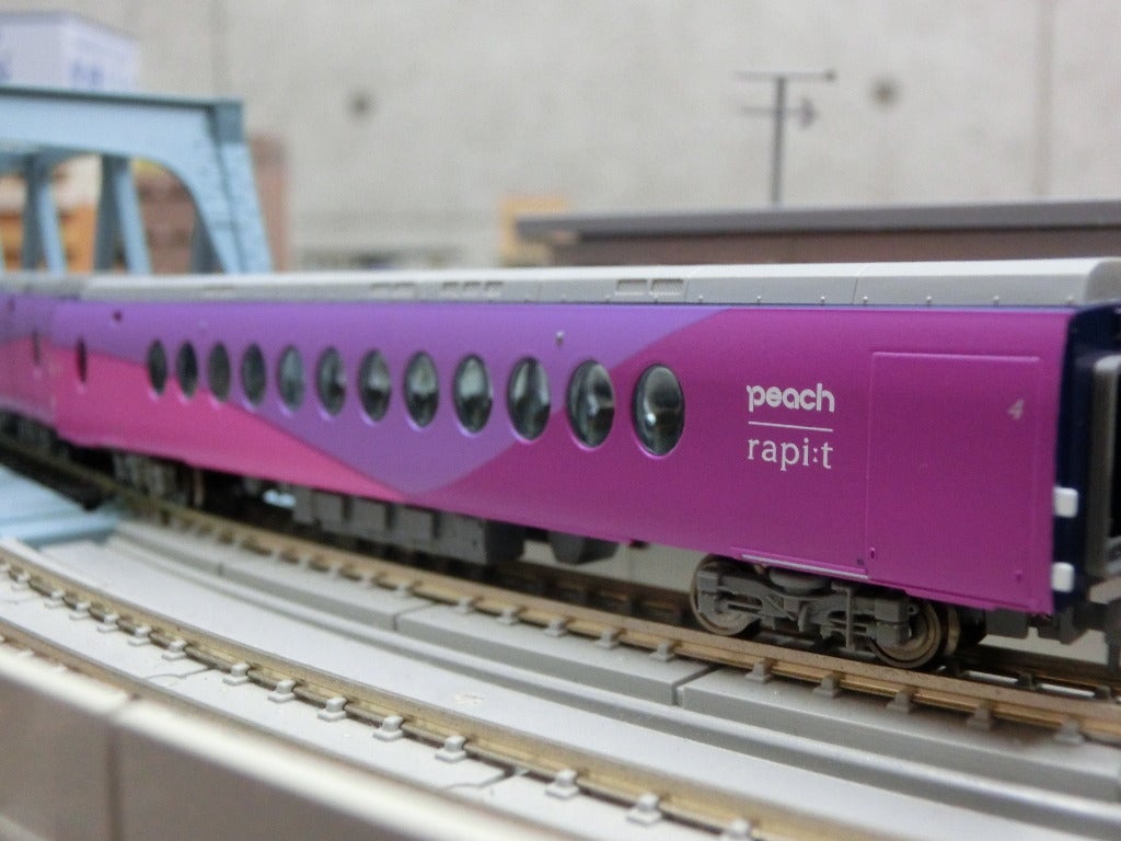 ポポンデッタ 南海8300系 + マイクロエース50000系peachラッピング