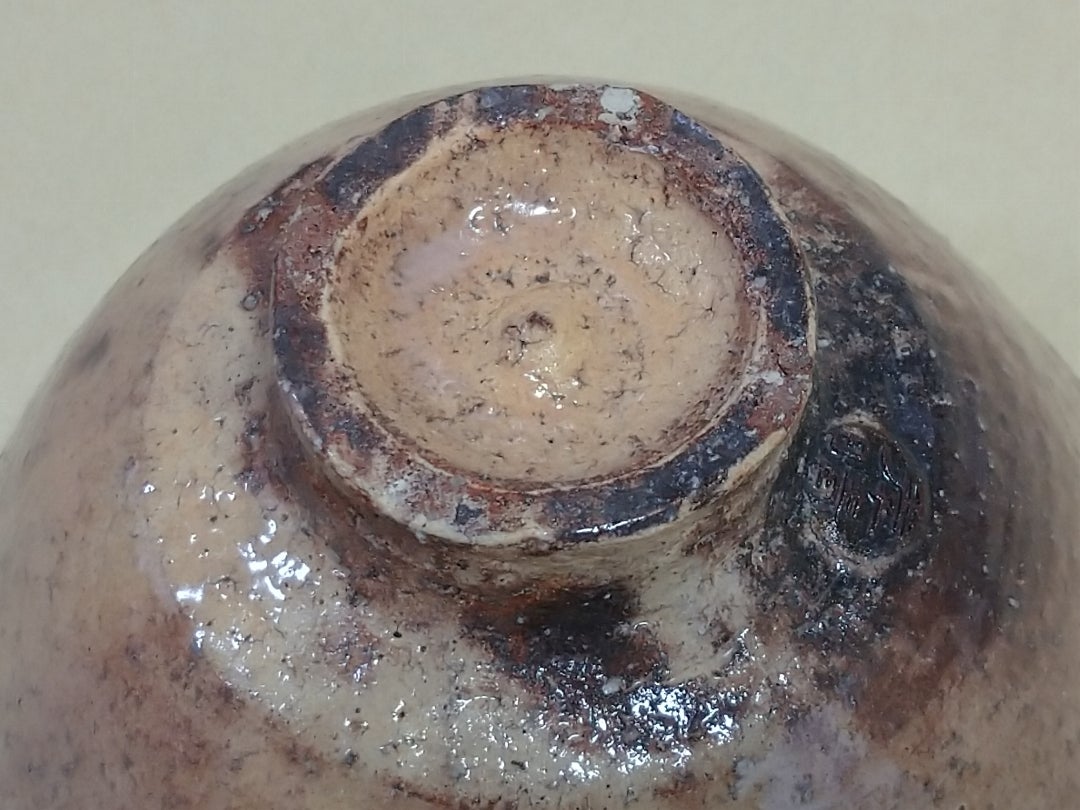 茶の湯の陶器・萩焼 大野孝晴さんの茶碗です。 | 民芸、茶の湯の陶器の