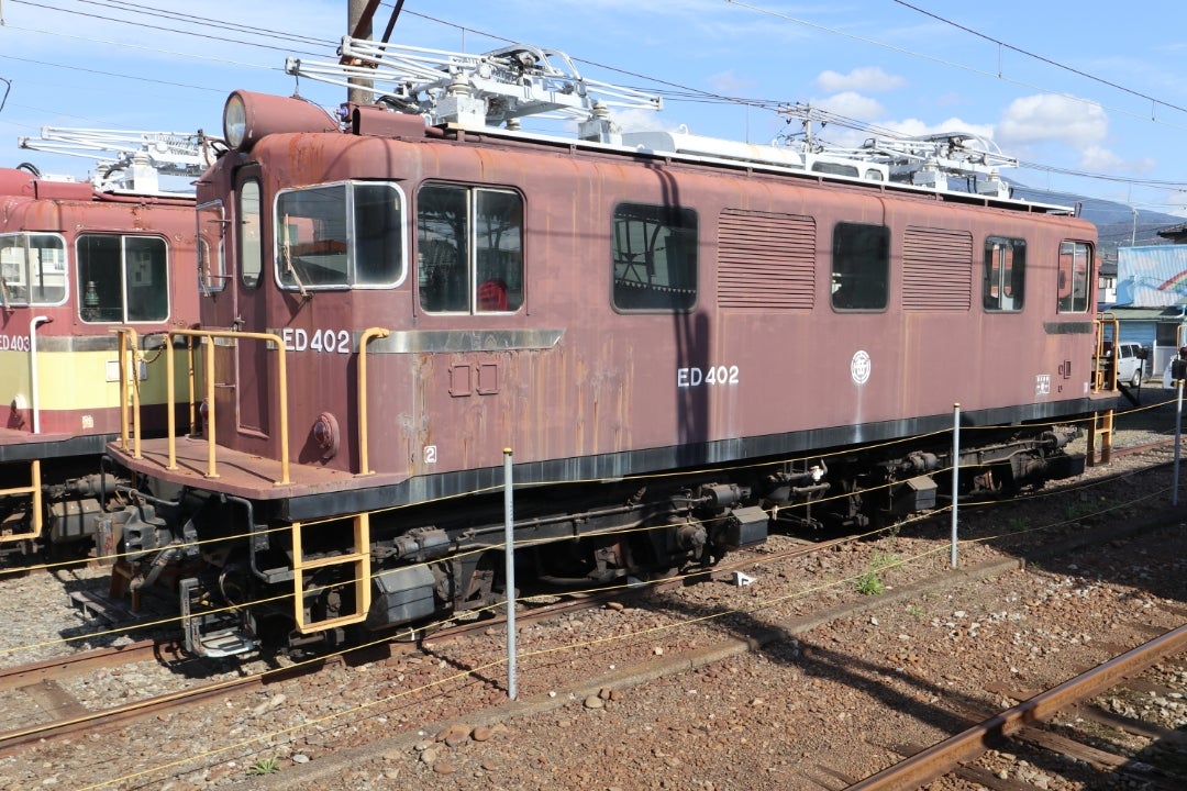 静岡県 岳南電車 岳南富士岡駅の留置車 | 国鉄残照。国鉄形保存車のブログ