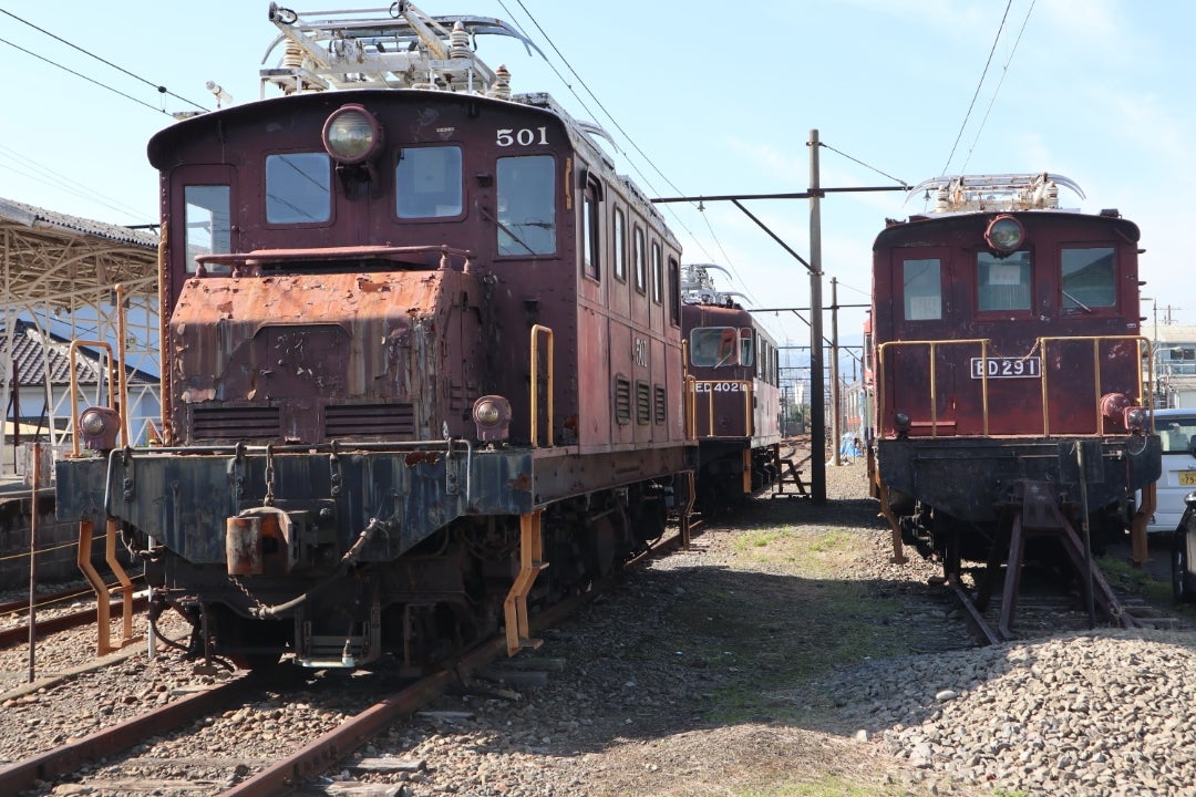 静岡県 岳南電車 岳南富士岡駅の留置車 | 国鉄残照。国鉄形保存車のブログ