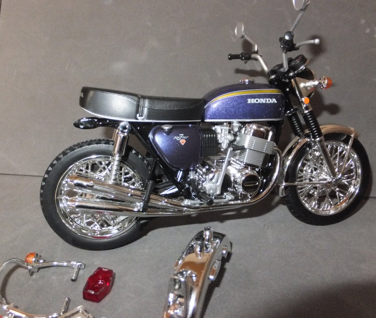 アオシマ スカイネット 1/12 ホンダ CB750 FOUR (K2) 紫 1/12 スカイ