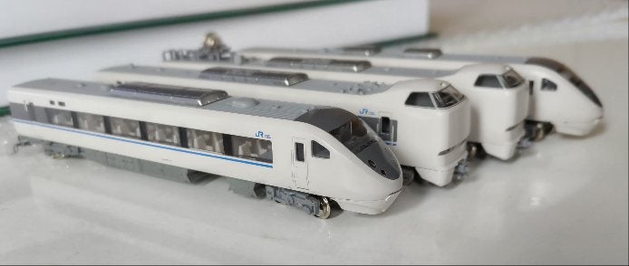 KATO 681系 サンダーバード 10-345 681-280x198.jpg