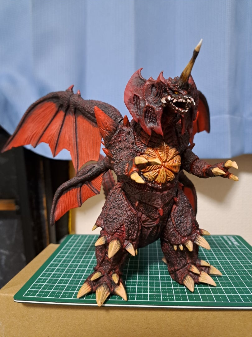 東宝怪獣コレクションデストロイア完全体フィギュア