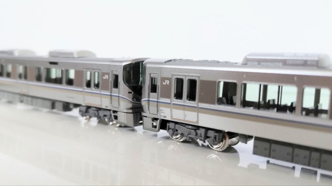 KATO 10-1900 225系100・700番 台 新快速 「Aシート」4両セット
