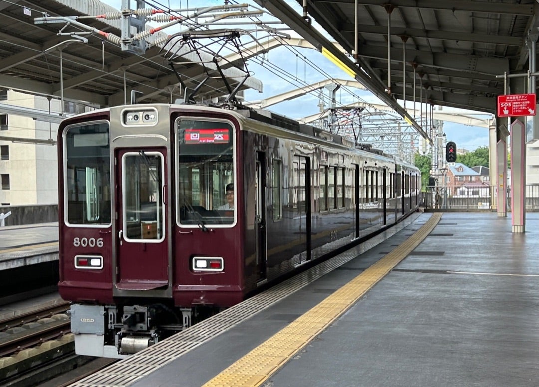 阪急川西能勢口朝ラッシュ 通勤特急•日生エクスプレス等 | かんさい@街