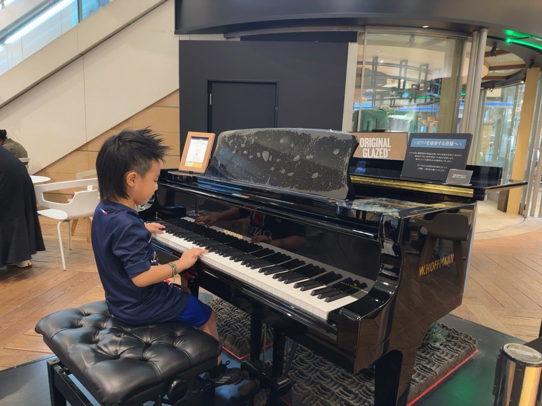 ストリートピアノ♡ | 川崎希オフィシャルブログ「のぞふぃす´s