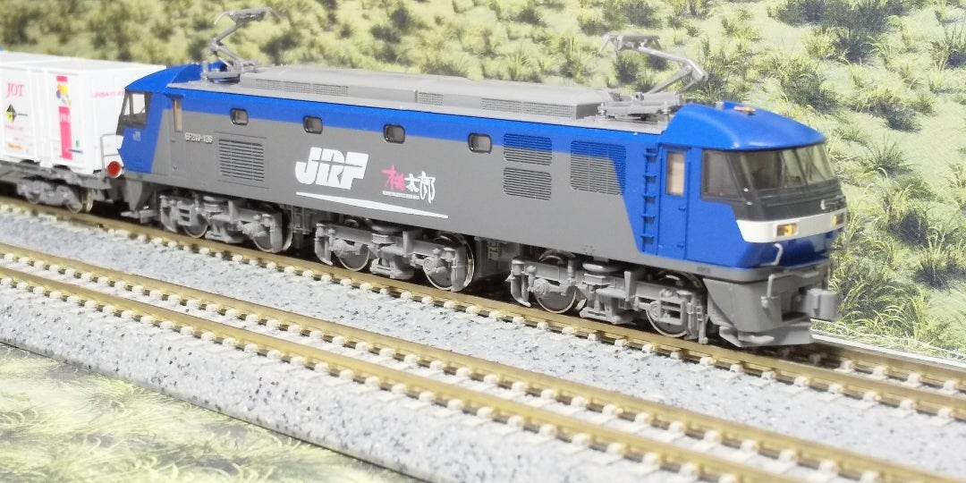 KATO EF210 100番台 シングルアームパンタグラフ 入線‼️ (品番3034-4