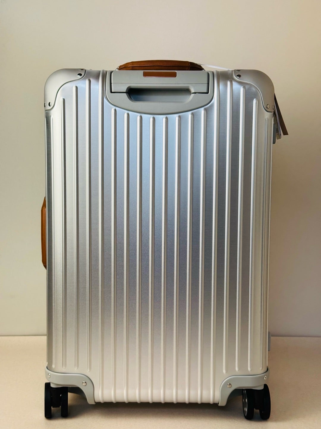 RIMOWA×ルフトハンザ航空 ボーイング747−8 【1749474】63.5L 6.4kg