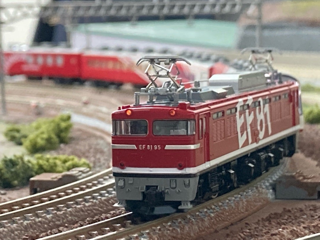 カトー EF8195レインボー＆10−1490スーパーエクスプレスレインボー