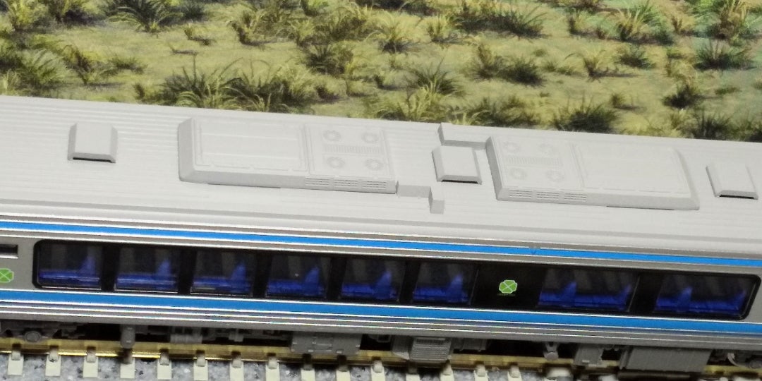 KATO JR四国2000系 特急「南風」 4両セット 入線‼️その➀ (品番10