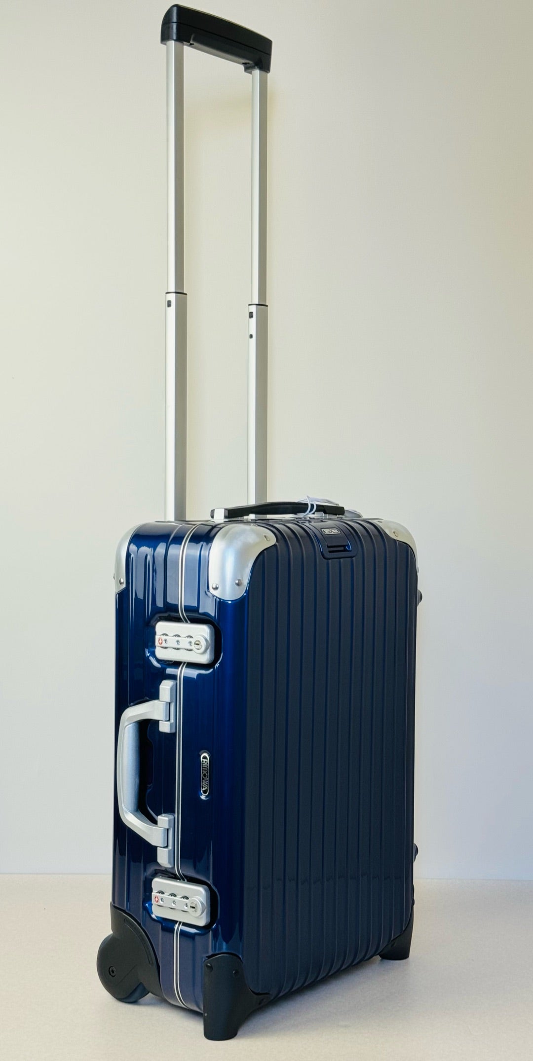 RIMOWA リンボシリーズ 廃盤 | Smart RIMOWA リモワ専門店 店長日記