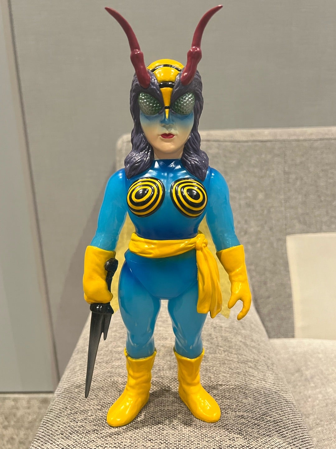 メディコムトイ 東映レトロソフビコレクション 蜂女 メディコム・トイ