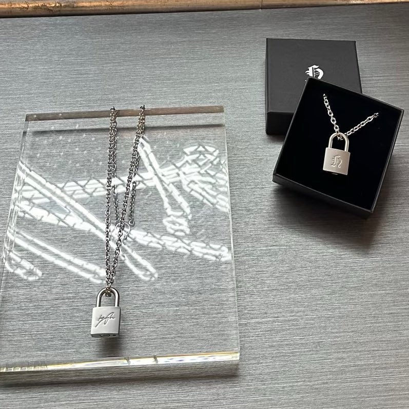 スキズ ヒョンジン メンプロ ネックレス popup ヒョンジンのメンプロ