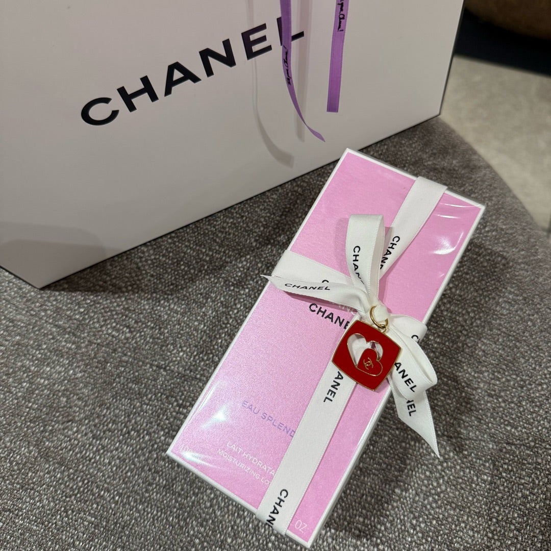 CHANELシャネル2026バレンタイン限定ラッピング＆チャーム｜チャンス
