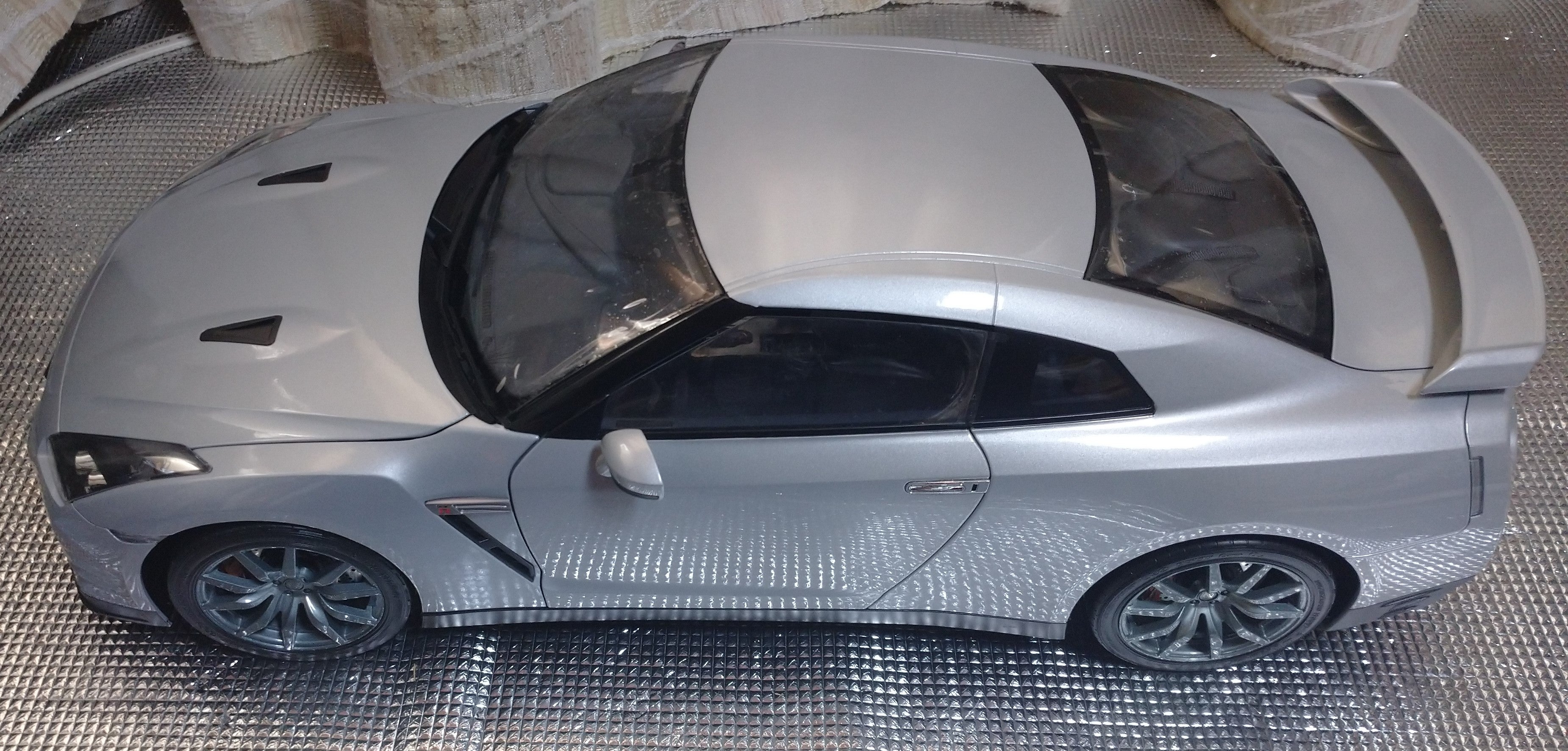 1/8 EAGLEMOSS NISSAN GT-R R35 しょの壱(´ι _`;) | 牛乳雑巾(´ι _