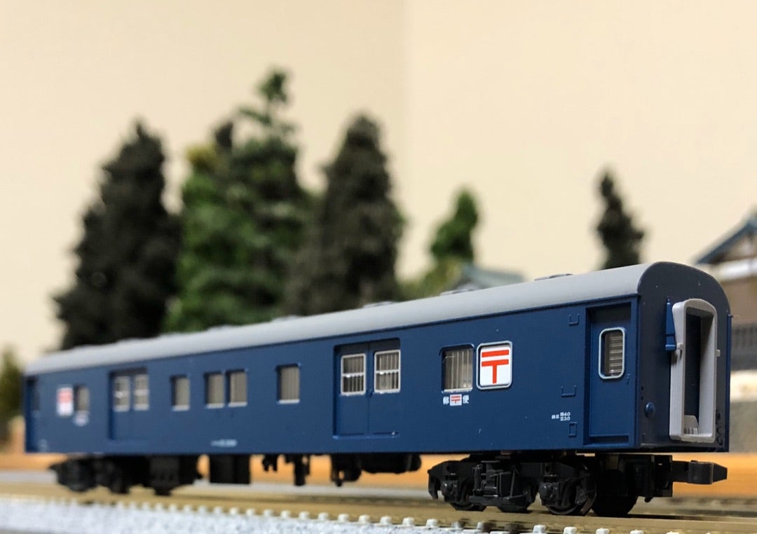 KATO 10-1590“郵便・荷物列車「東海道・山陽」後期編成 6両セット”入線