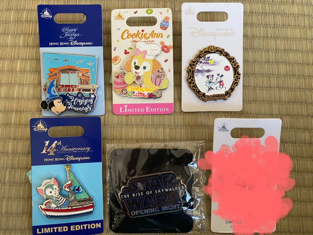 香港ディズニーピンバッジ