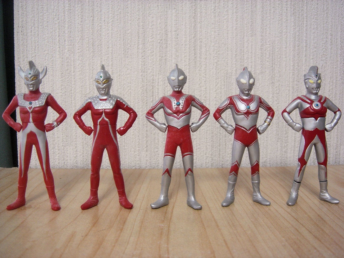 キャラエッグ ウルトラマンシリーズ (バンダイ) キャラエッグ