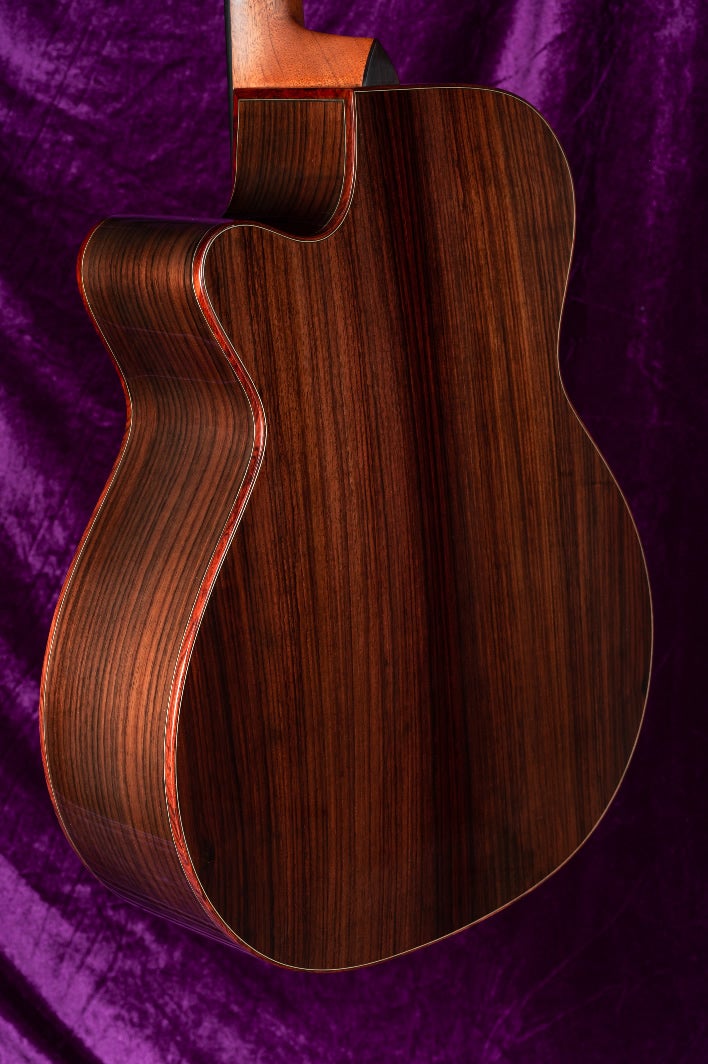 マダガスカル・ローズウッドを使用したAyersギターの音 | ギターマニア