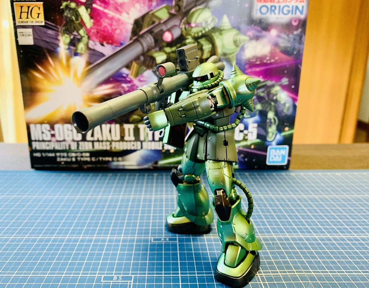 HG/オリジン版ザクⅡを作ったよ！初めての全塗装とエアブラシに挑戦