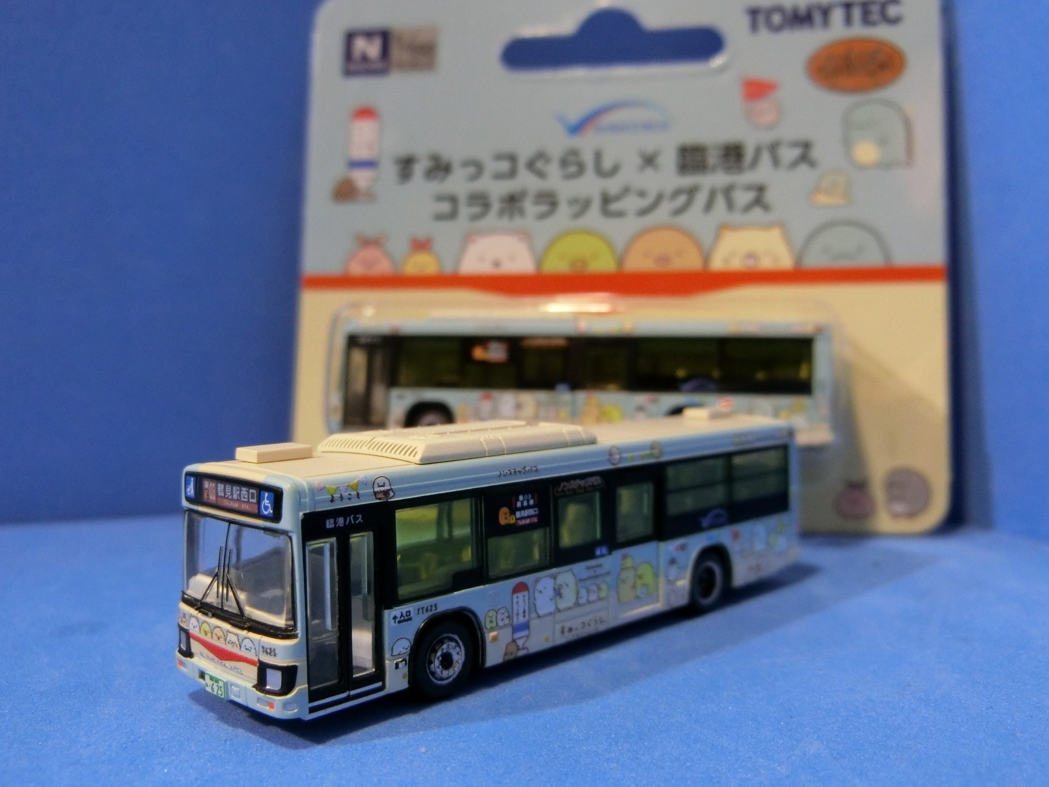 バスコレクション「すみっコぐらし×臨港バスコラボラッピング
