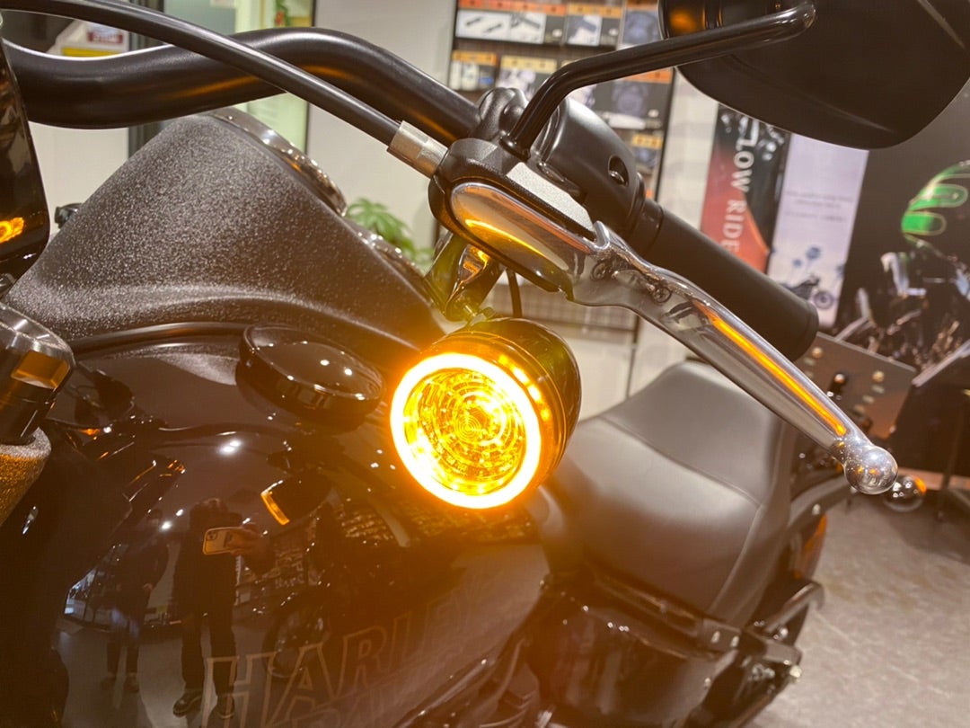 新製品！これはいいぞ！シグネチャーLEDシグナルインサート | ハーレー