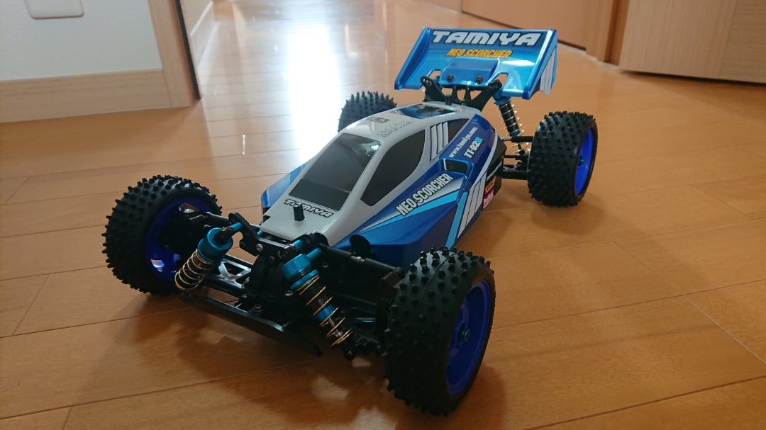 タミヤ TT02B ネオスコーチャー + 塗装済ボディ + クリアボディ + 他