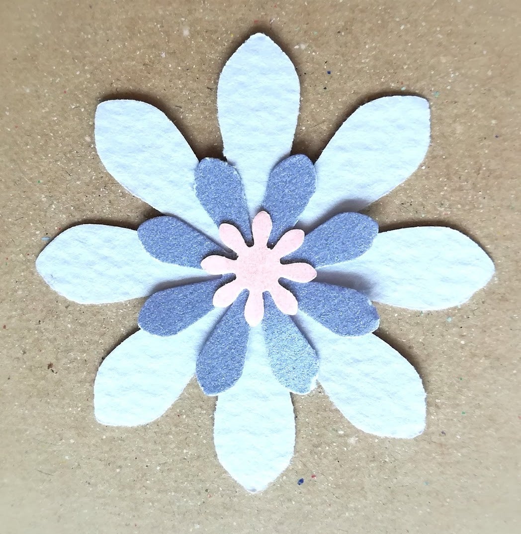 クラフトパンチ 花束オーダー受付中(°∀° )/