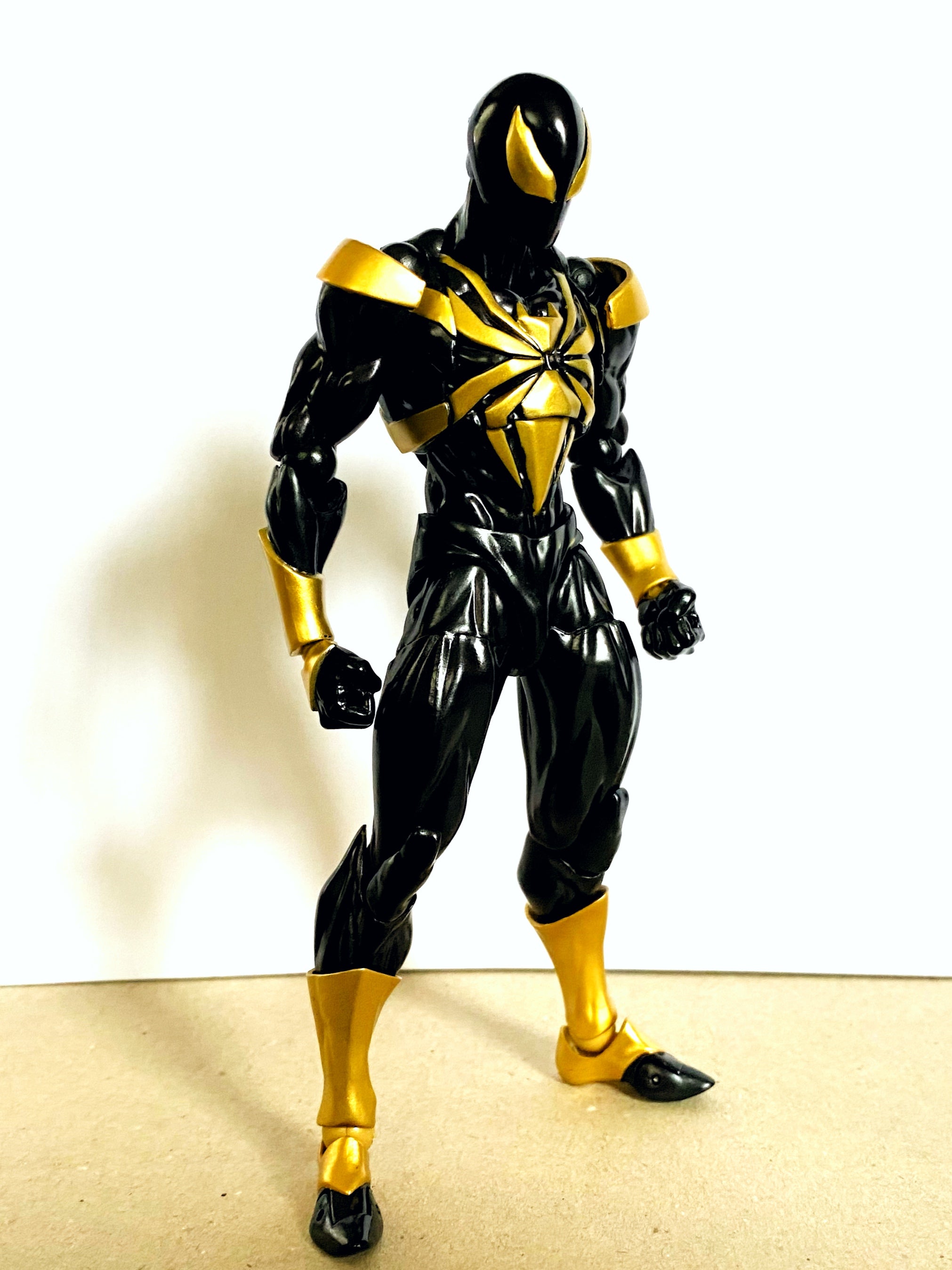 アメイジングヤマグチ アイアンスパイダー（ブラックver） | 餃子玩具店