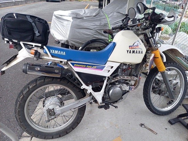 セロー225ビックタンク モトクラフト製セロー225用ビックタンク