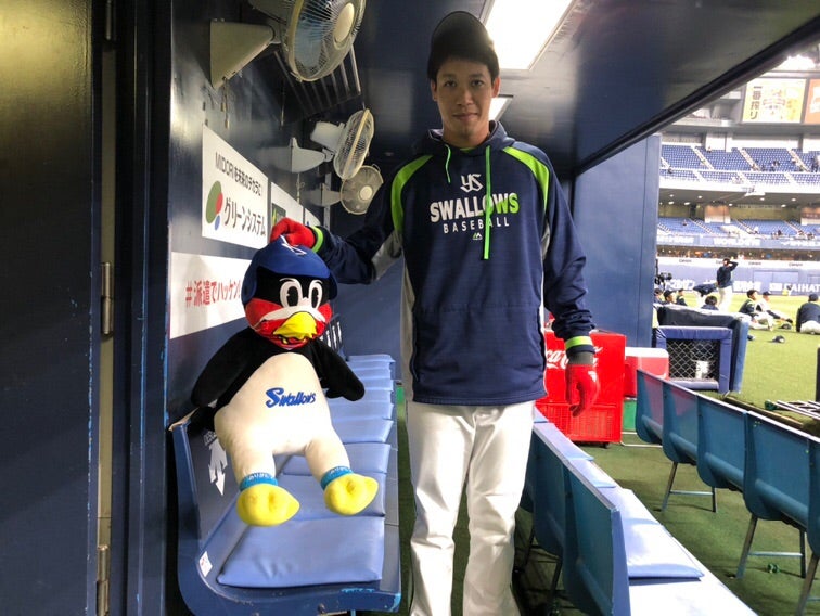 お座りつば九郎特大サイズぬいぐるみ