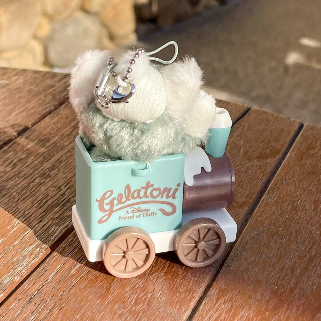 全種買い！汽車に乗ったダッフィーのぬいぐるみストラップ | Hatama