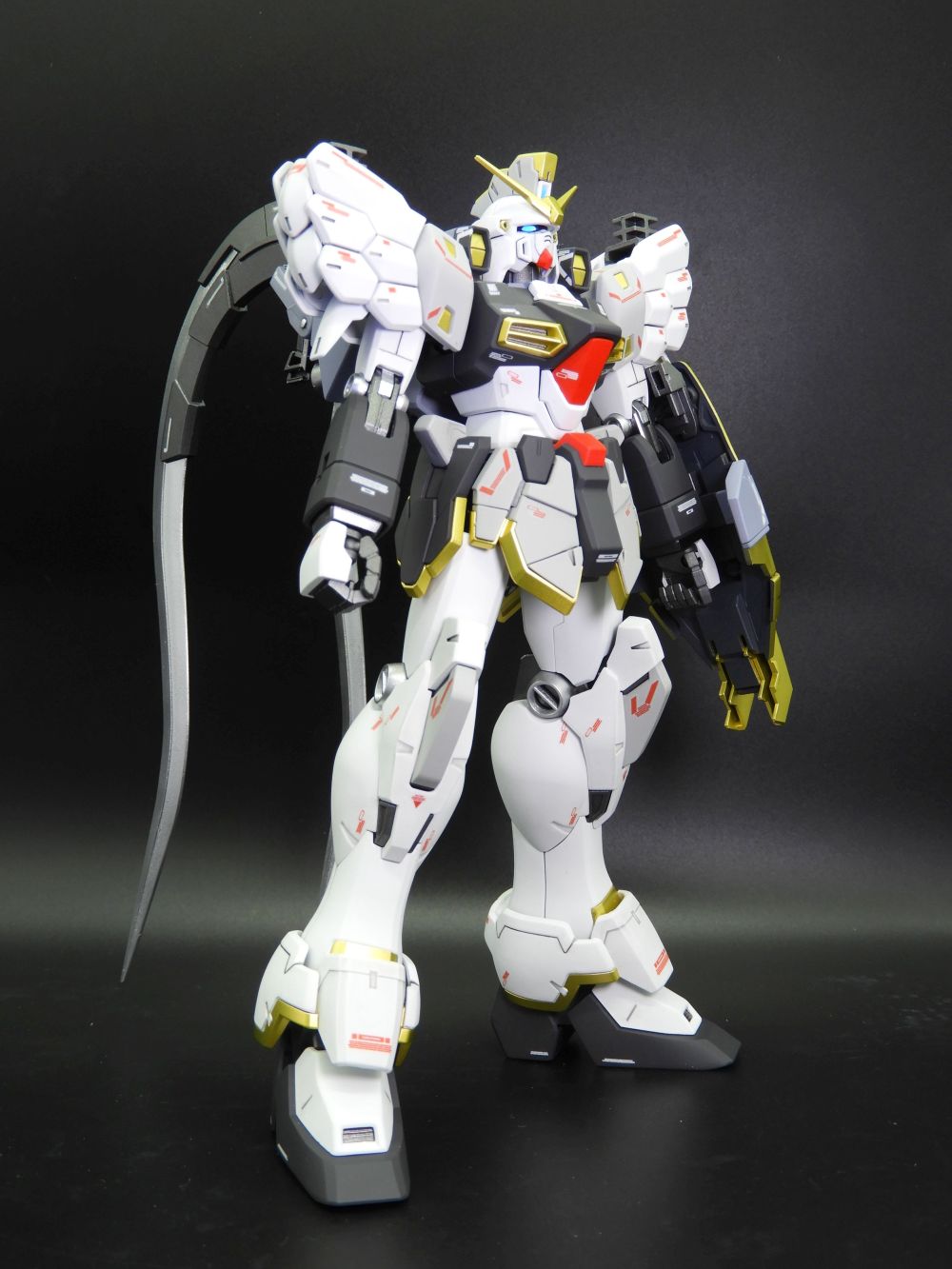 MG 1/100 XXXG-01SR ガンダムサンドロックEW (アーマディロ装備) | ぼ