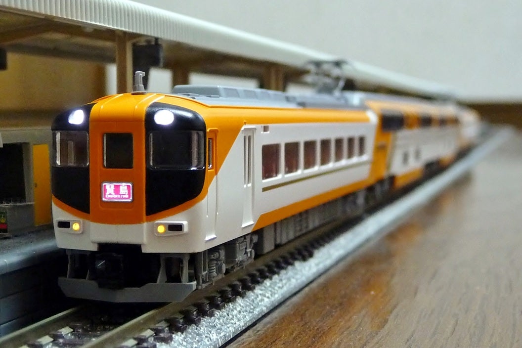 TOMIX 近畿日本鉄道 30000系ビスタEX(新塗装・喫煙室付)セット入線