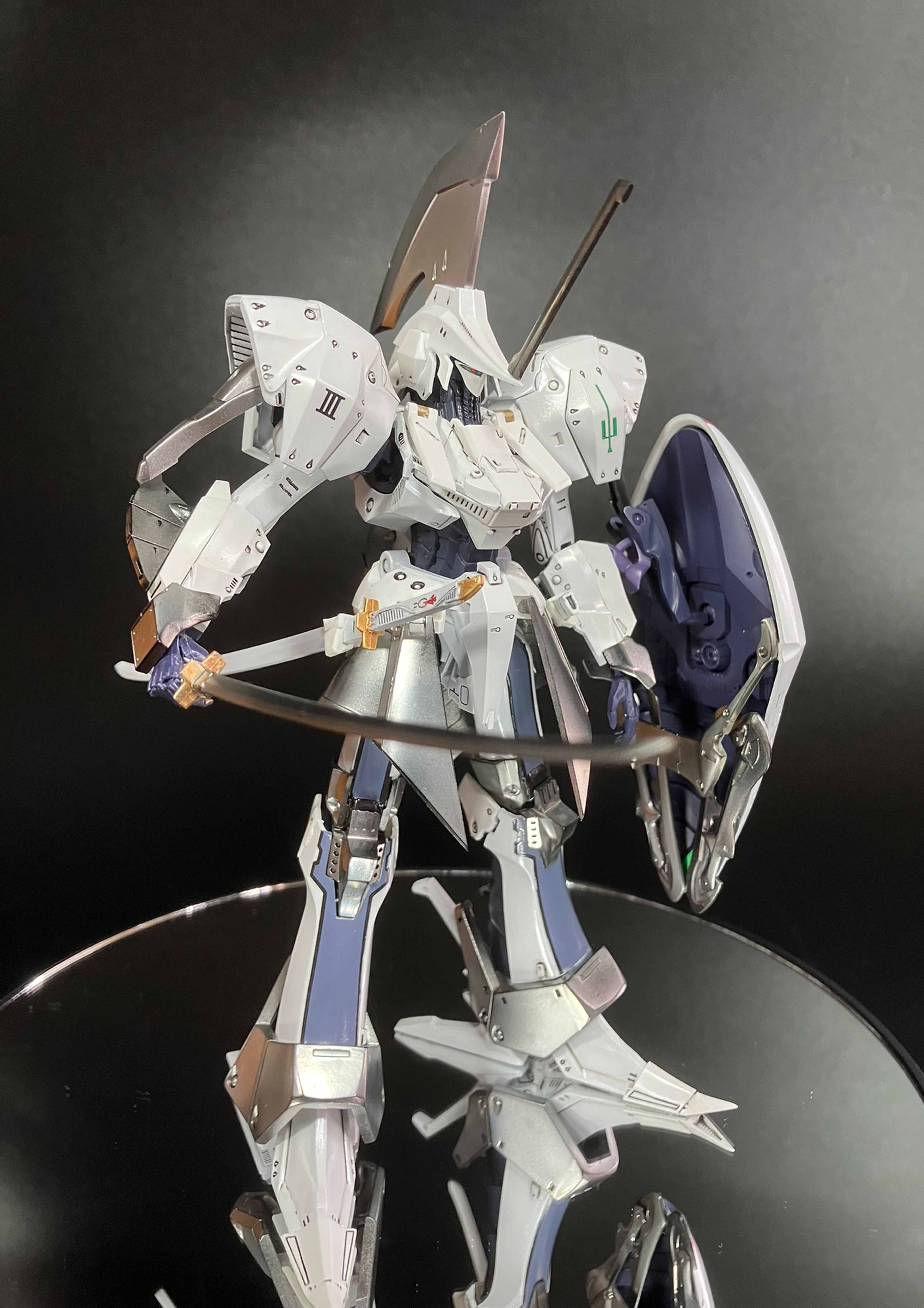 WAVE 1/144 LEDミラージュ 先行量産型2989（コーラス戦仕様）完成画像