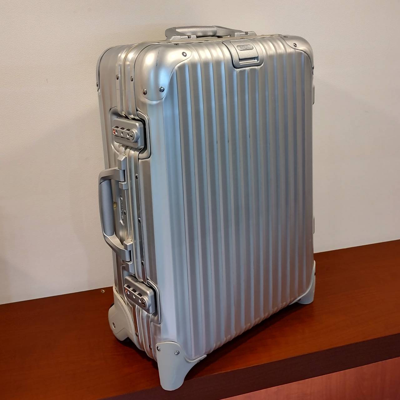 リモワ RIMOWA トパーズ TOPAS 104L 932.77 ドイツ製 RIMOWA - レア