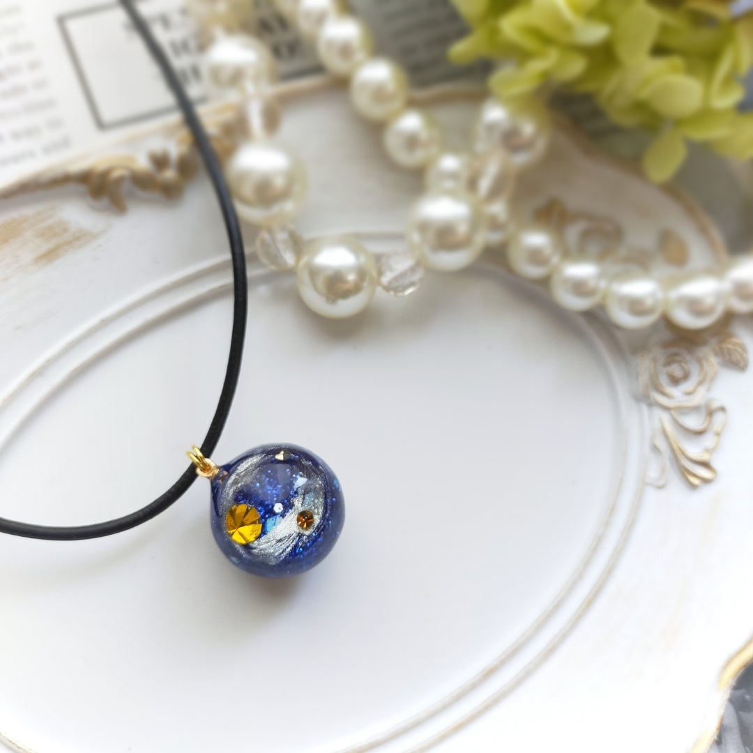 レジン宇宙玉・25mm ～残夜～ ネックレス | 縁生堂 powered by BASE