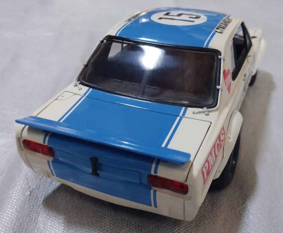 京商1/18日産スカイラインGT-R(KPGC10)レーシング高橋国光仕様(´ι _`