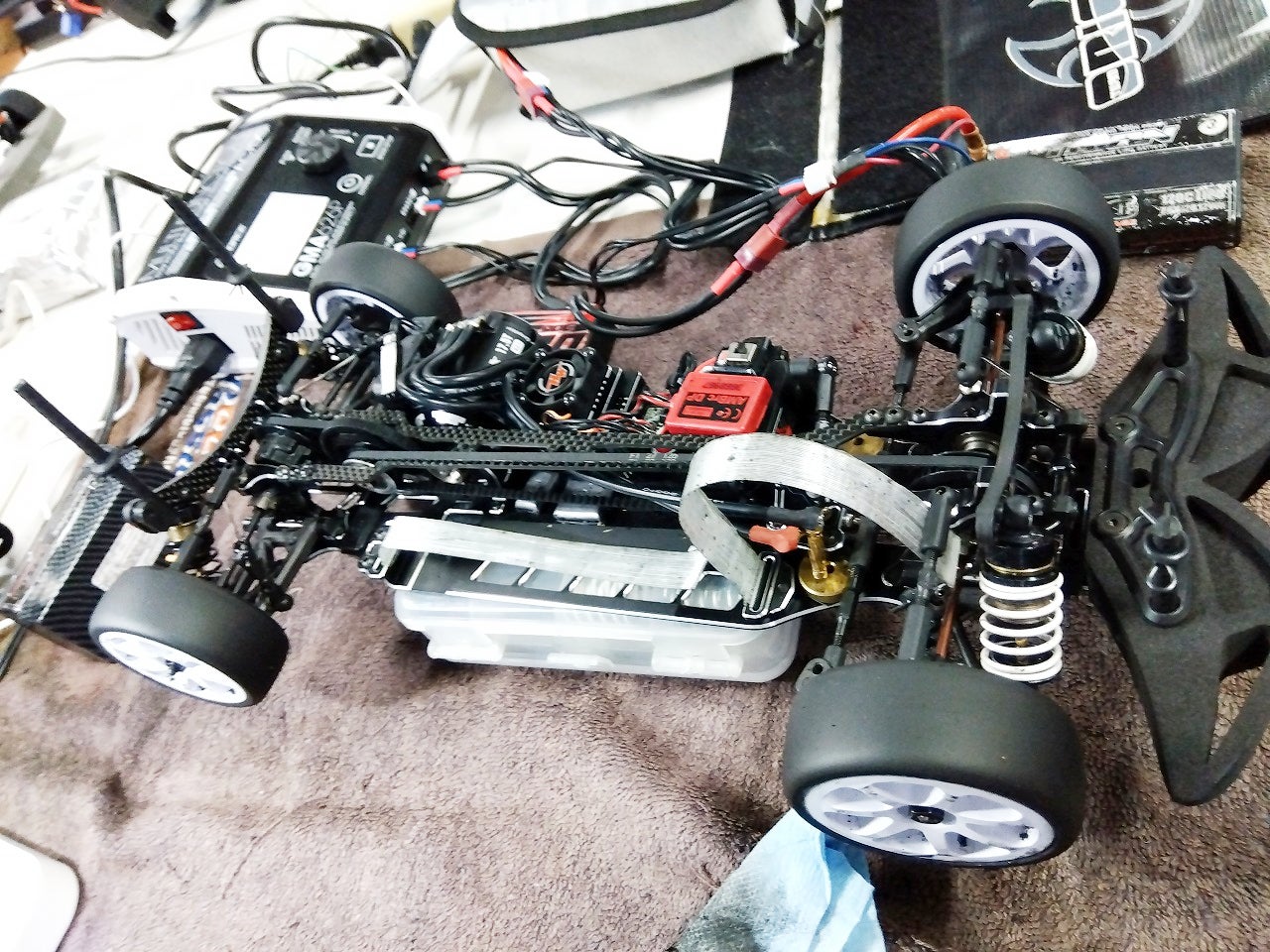 夜のお楽しみ【YOKOMO BD7 2016改】 | andewmaのブログ