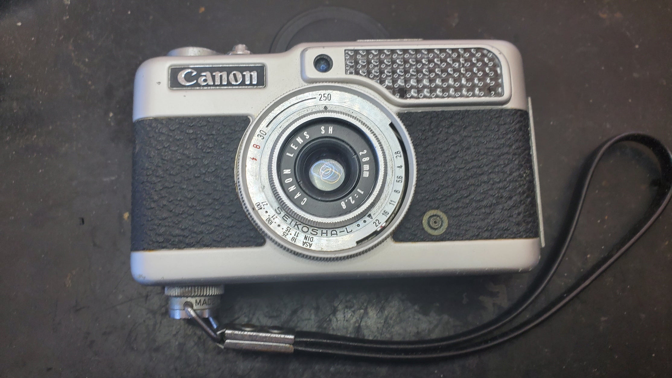 Canon demi EE28 動作確認、簡易清掃済み Canonキャノン DEMI 最小動作確認