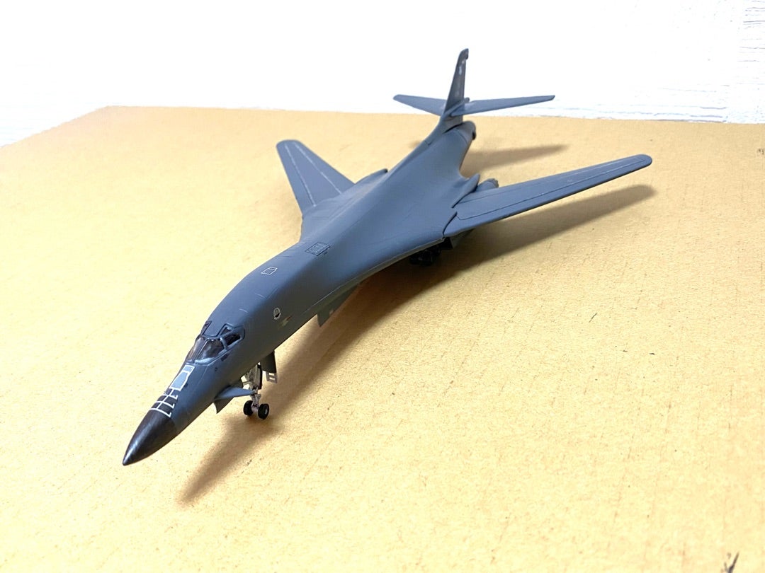 herpa】ロックウェル社アメリカ空軍B-1B爆撃機ランサー1/200 herpa