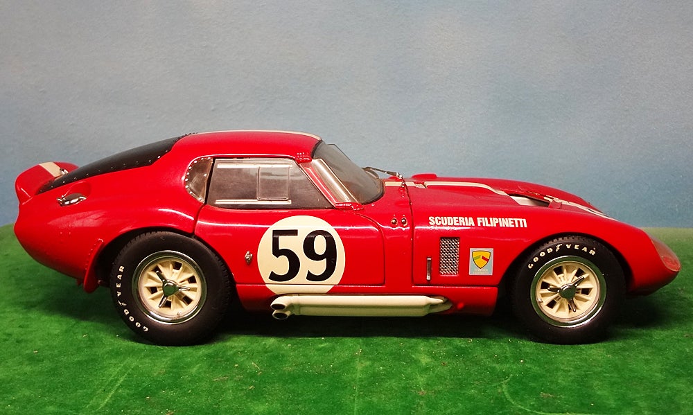 EXOTO エグゾト 1/18 COBRA コブラ デイトナ クーペ